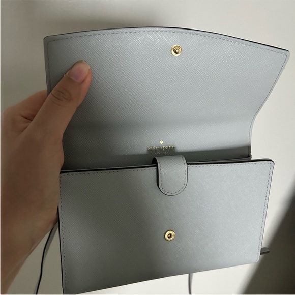 2 Kate Spade crossbody purses - Picture 3 of 14